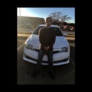 Meet your Posher, Dillon